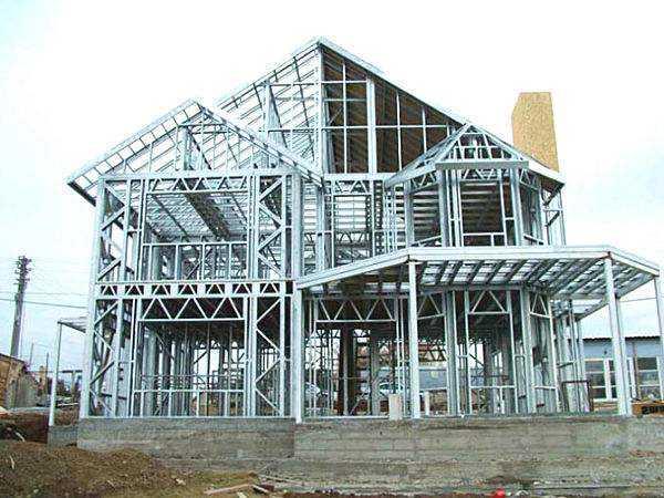 凤城钢结构建筑的腐蚀问题应该如何预防